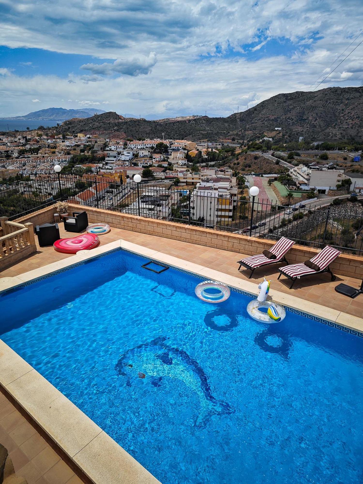 Cariad Boutique Bed & Breakfast La Cala Del Moral Екстер'єр фото
