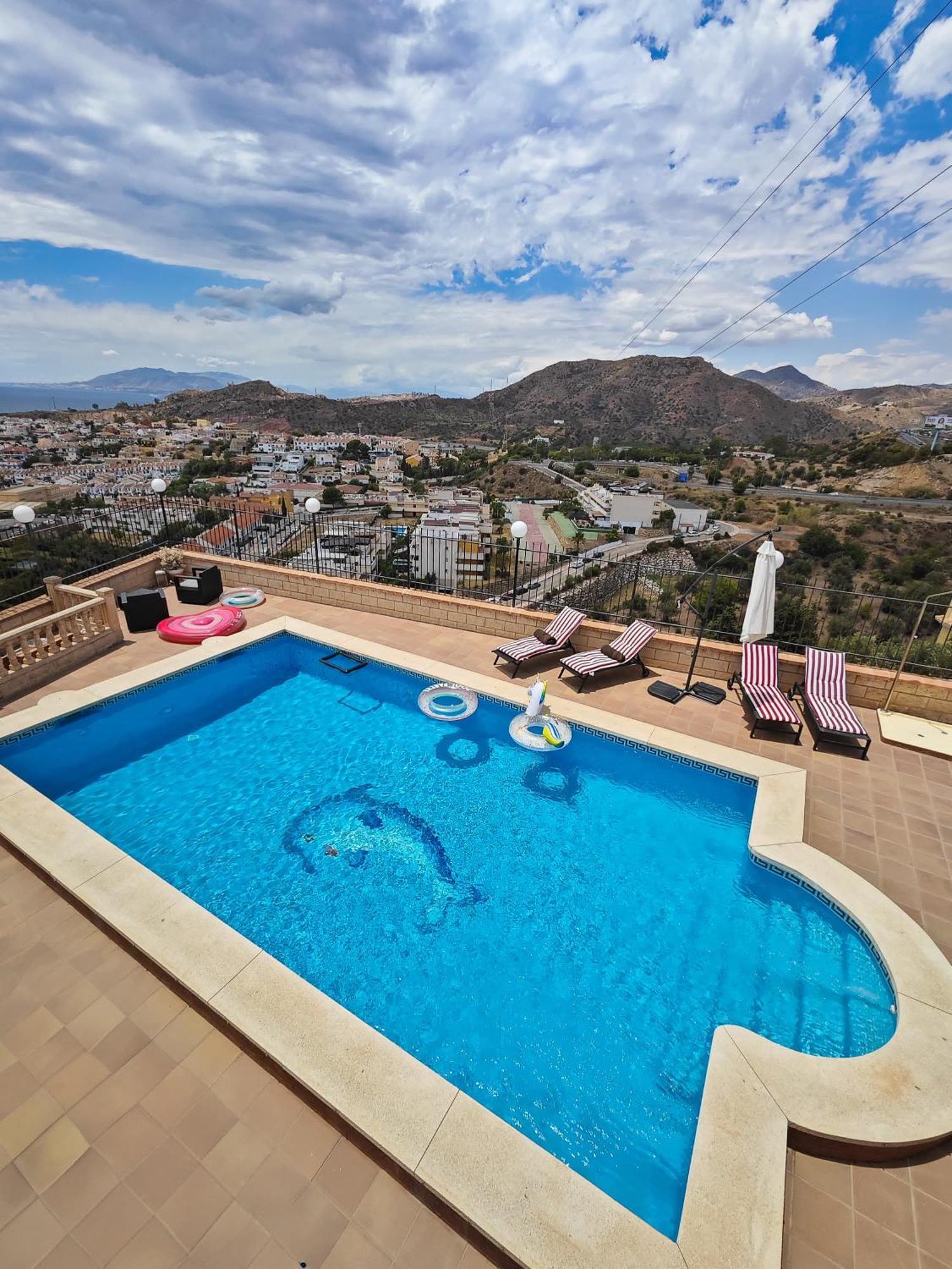Cariad Boutique Bed & Breakfast La Cala Del Moral Екстер'єр фото