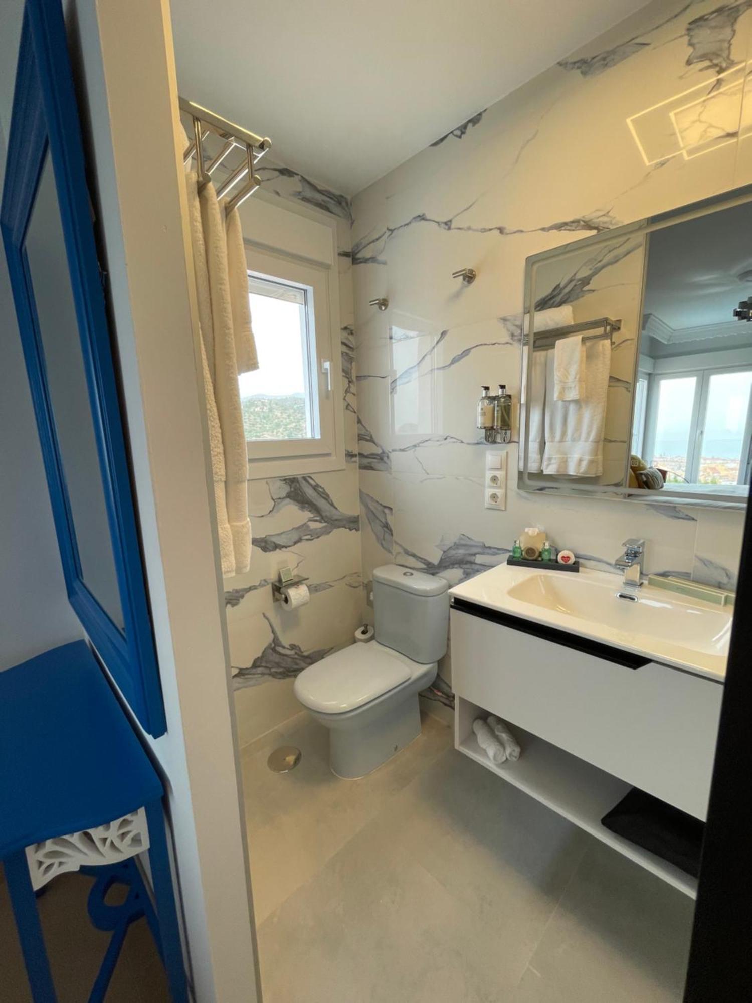 Cariad Boutique Bed & Breakfast La Cala Del Moral Номер фото